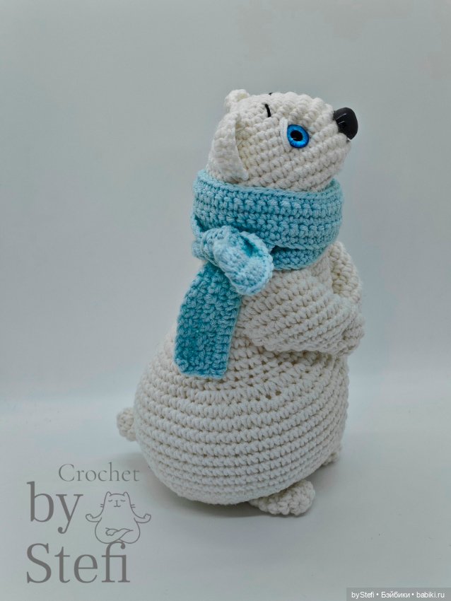 Северный мишка, вязанная игрушка