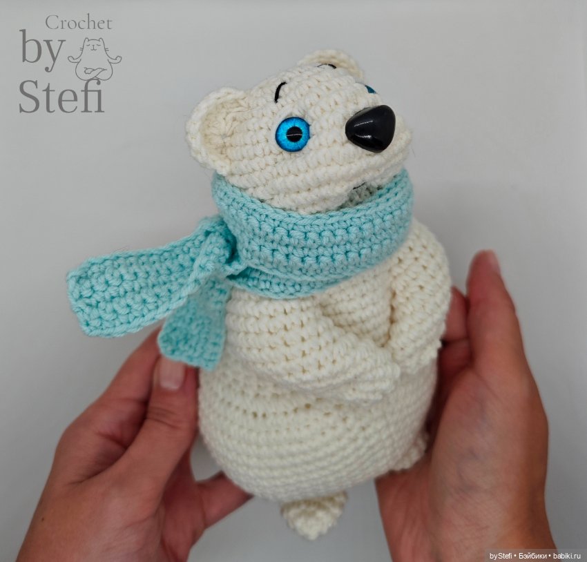 Северный мишка, вязанная игрушка