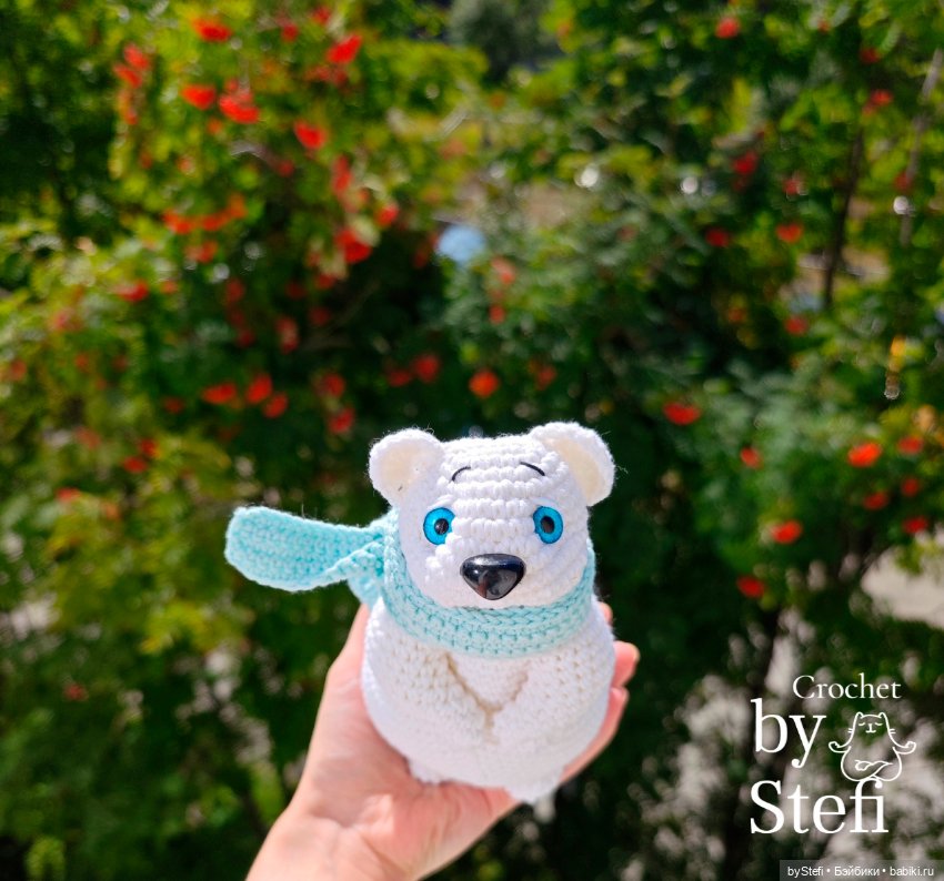 Северный мишка, вязанная игрушка