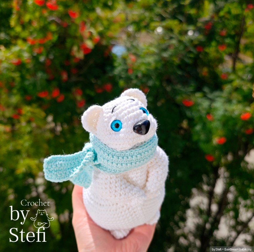 Северный мишка, вязанная игрушка