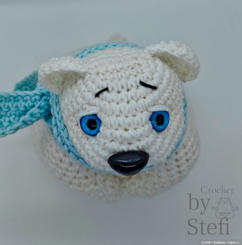 Северный мишка, вязанная игрушка