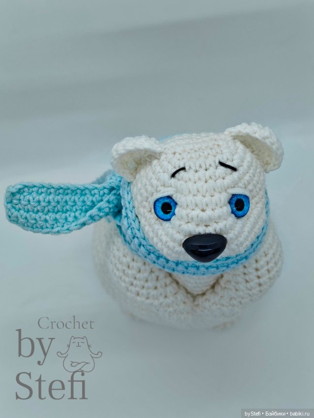 Северный мишка, вязанная игрушка