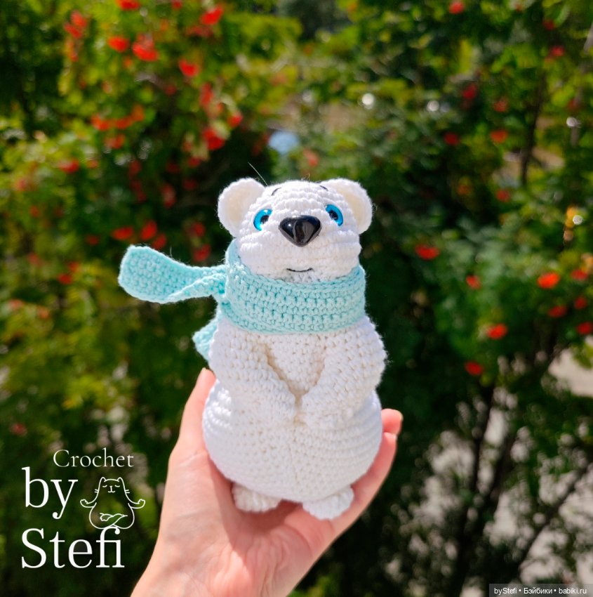 Северный мишка, вязанная игрушка