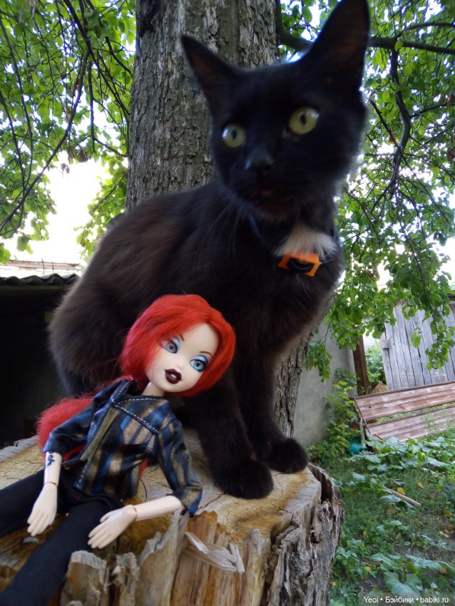 Кукла Bratzillaz - Мейгана Брумстикc, очаровательная ведьмочка от MGA