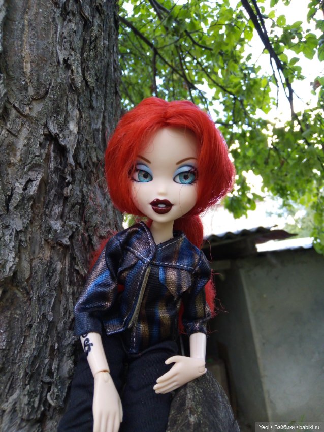 Кукла Bratzillaz - Мейгана Брумстикc, очаровательная ведьмочка от MGA