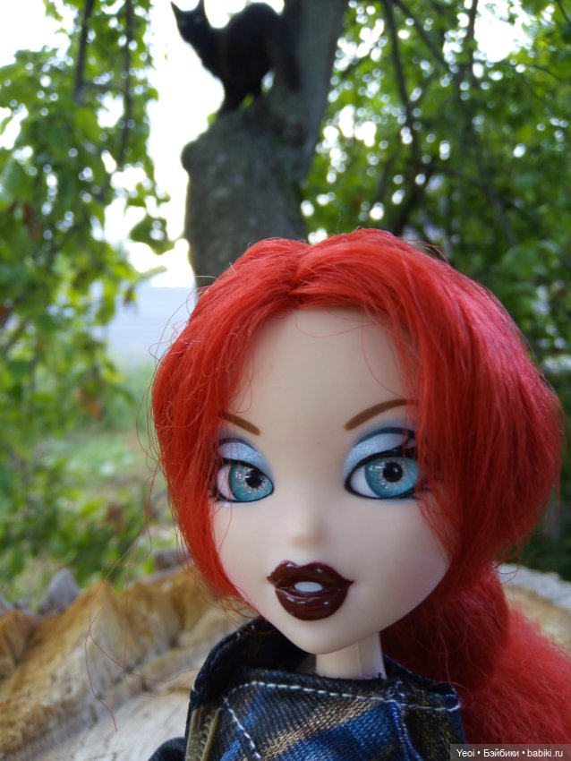 Кукла Bratzillaz - Мейгана Брумстикc, очаровательная ведьмочка от MGA (фото 6)