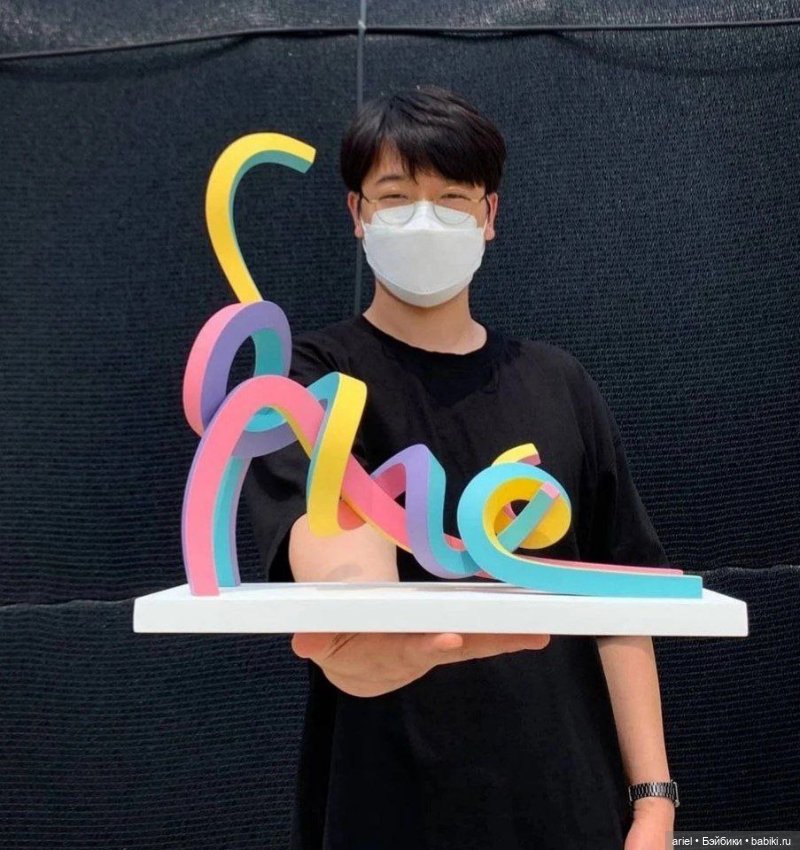 Корейский скульптор и художник Ли Сангсу (Lee Sangsoo) создает спиралевидных животных и людей (фото 9)