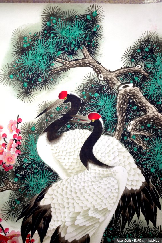 Свиток с журавлями на выставке "Япония. Куклы, сказки и легенды" (фото 4)