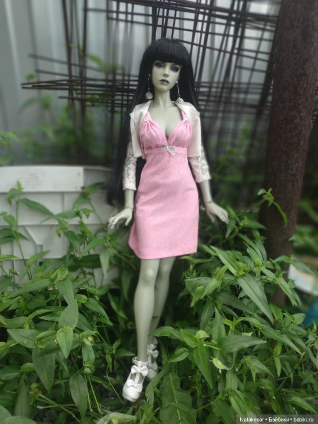 Летняя Раффина Iplehouse на прогулке (фото 6)