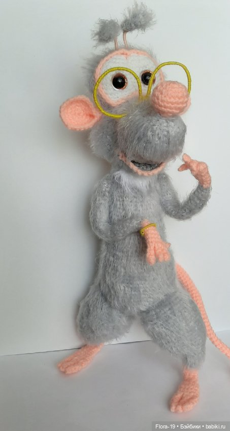 Крыска Лула - вязанная игрушка (фото 2)