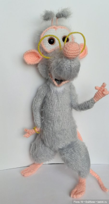 Крыска Лула - вязанная игрушка (фото 4)