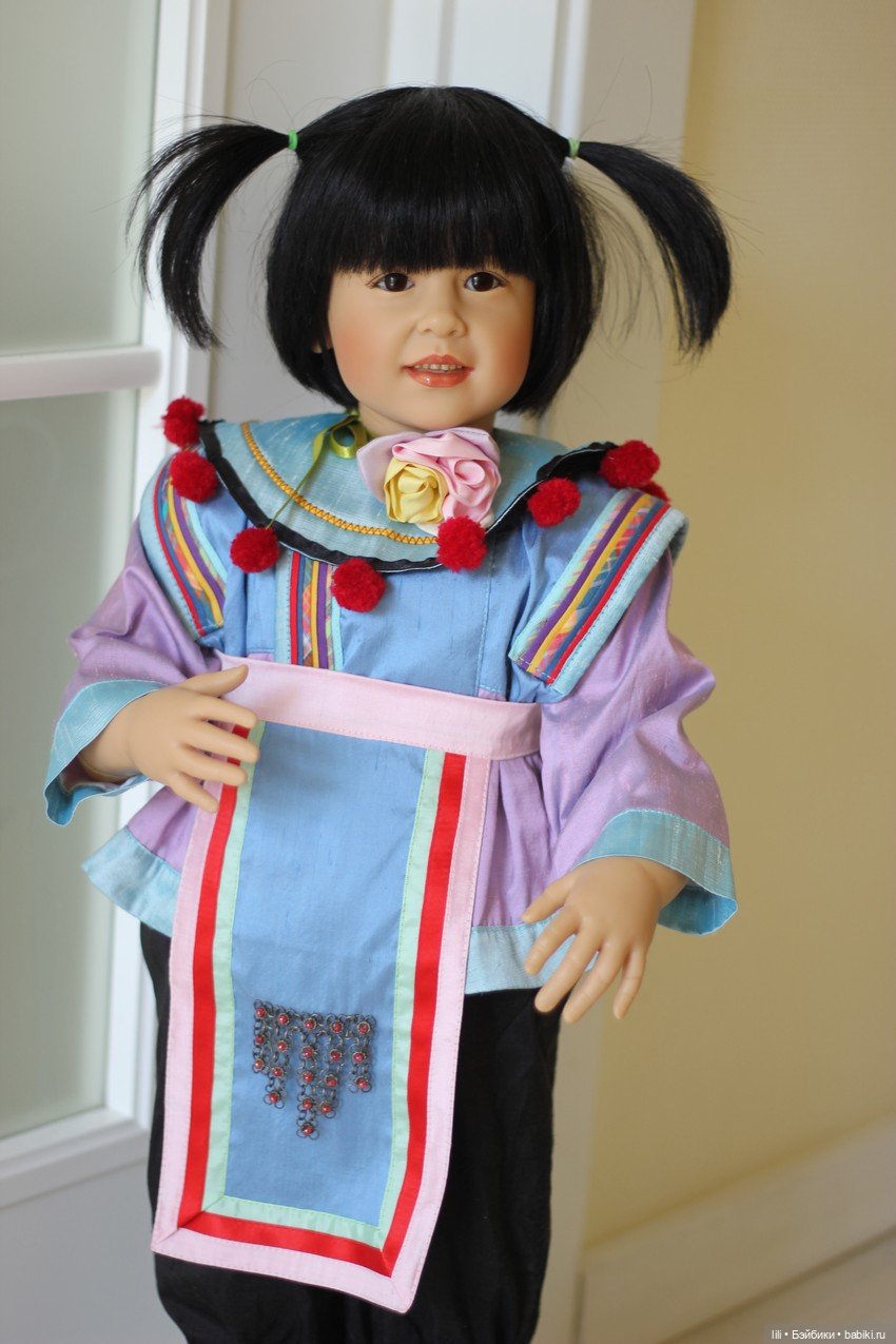 Rashanee - девочка из Таиланда, автор Sissel Bjorstad Skille