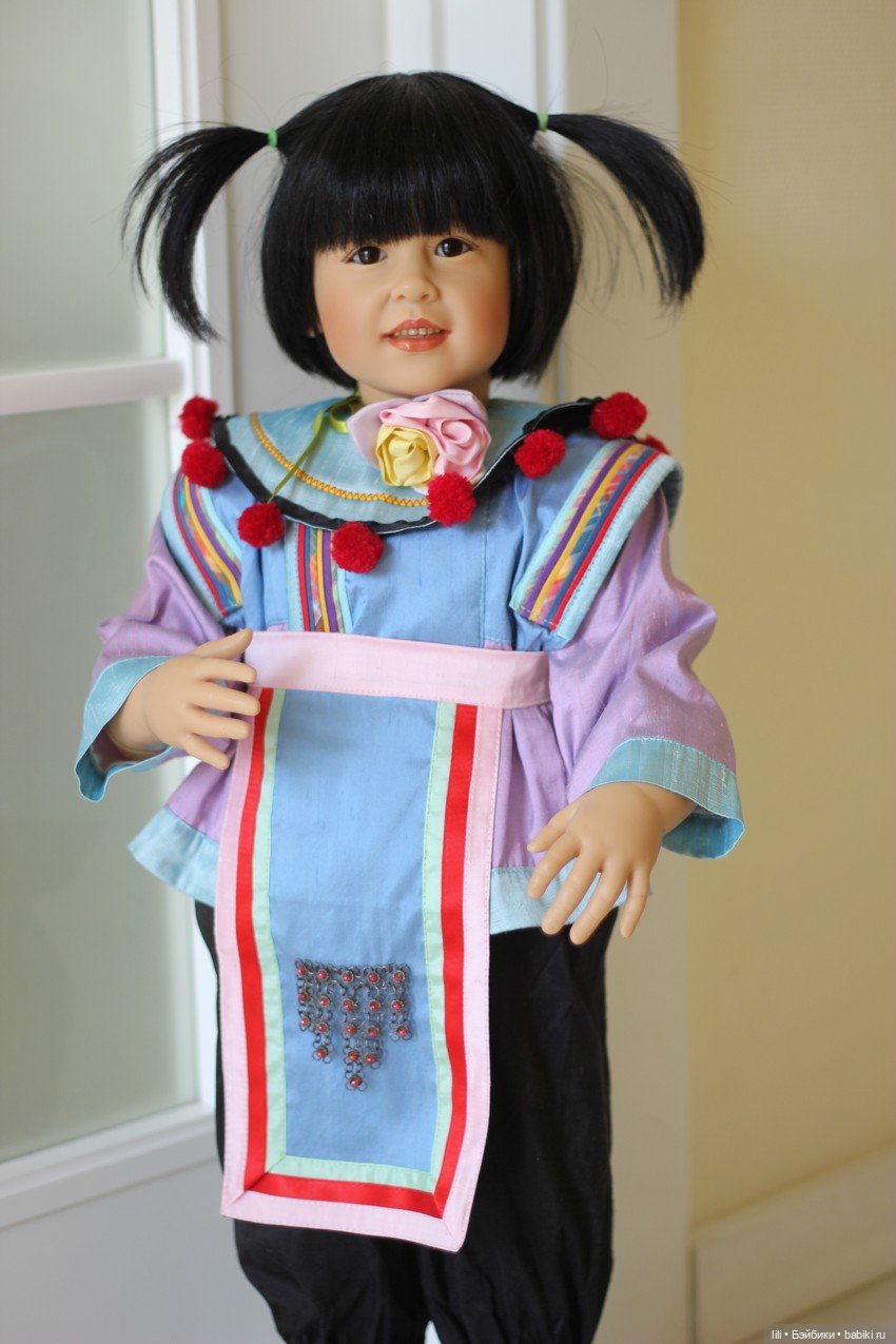 Rashanee - девочка из Таиланда, автор Sissel Bjorstad Skille