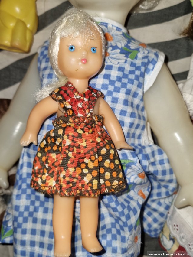 Куклы на Измайловской блошке