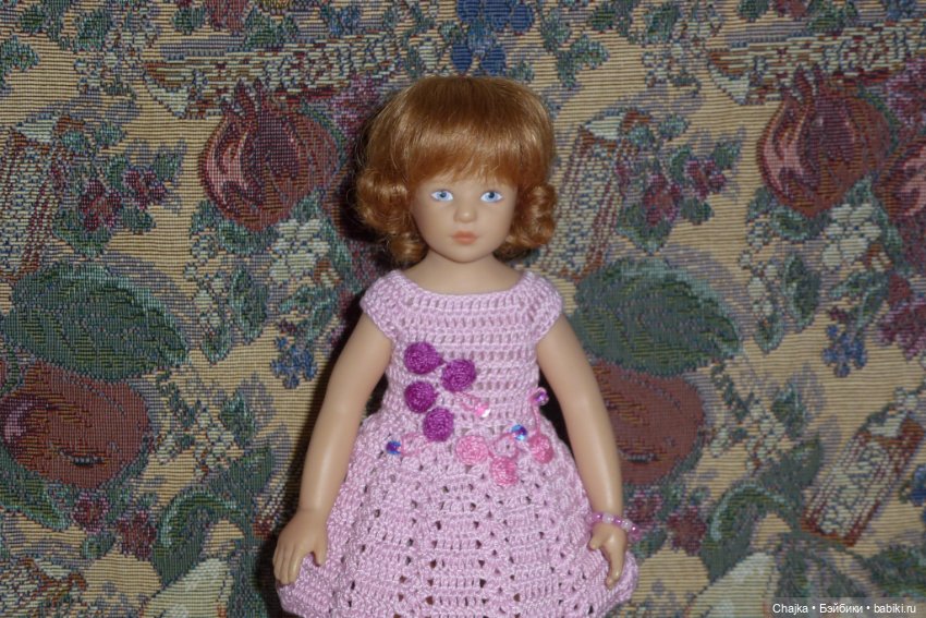 Авторское вязаное платье на кукол Хейди Плюсчок 22 см ( Heidi Plusczok 22 см ) (фото 4)