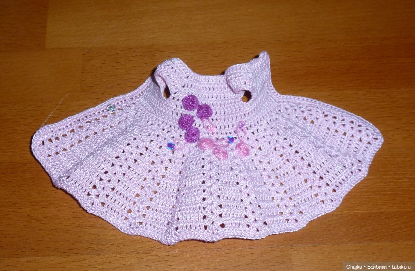 Авторское вязаное платье на кукол Хейди Плюсчок 22 см ( Heidi Plusczok 22 см ) (фото 9)