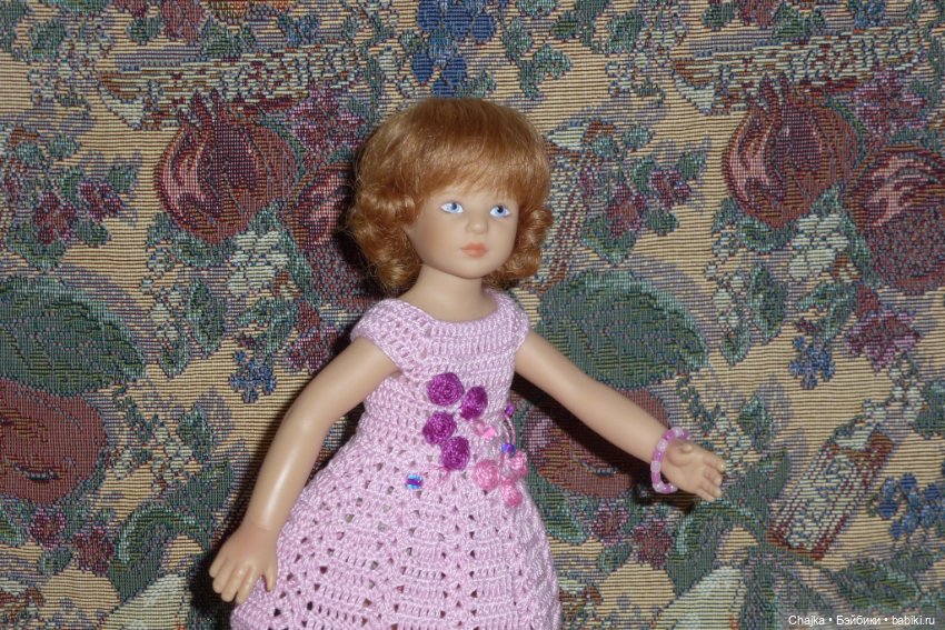 Авторское вязаное платье на кукол Хейди Плюсчок 22 см ( Heidi Plusczok 22 см ) (фото 2)