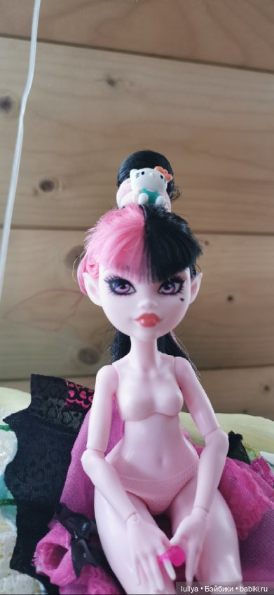 Выкройка для новой Дракулауры