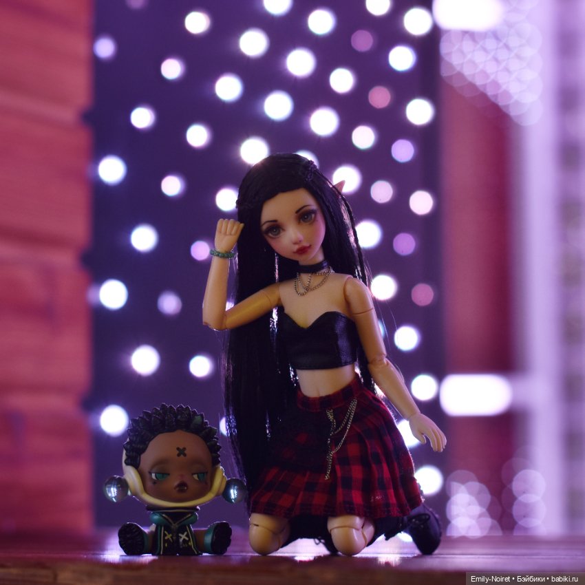 Огни большого города — ООАК и репейнт игровых кукол: Bratz (фото 2)