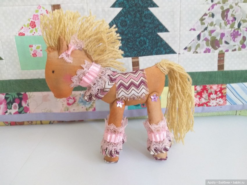 Веснушчатая лошадь — Текстильные игрушки и примитивы: кофейные (фото 2)