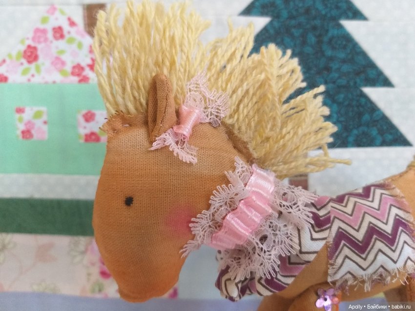 Веснушчатая лошадь — Текстильные игрушки и примитивы: кофейные