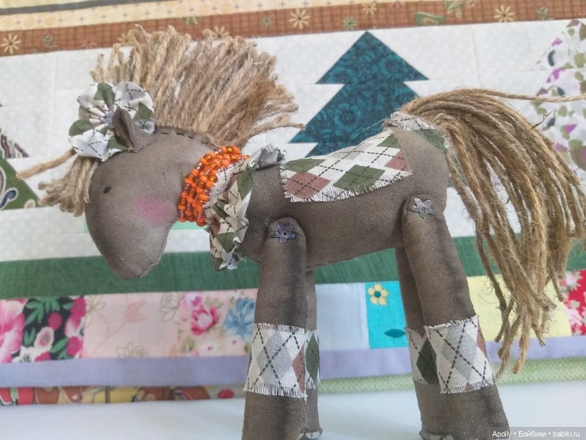 Тёмная лошадка — Текстильные игрушки и примитивы: кофейные (фото 2)
