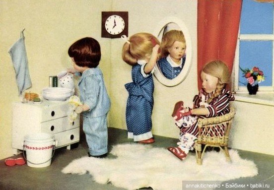 И вот уже зовут по отчеству, а в детство заглянуть так хочется