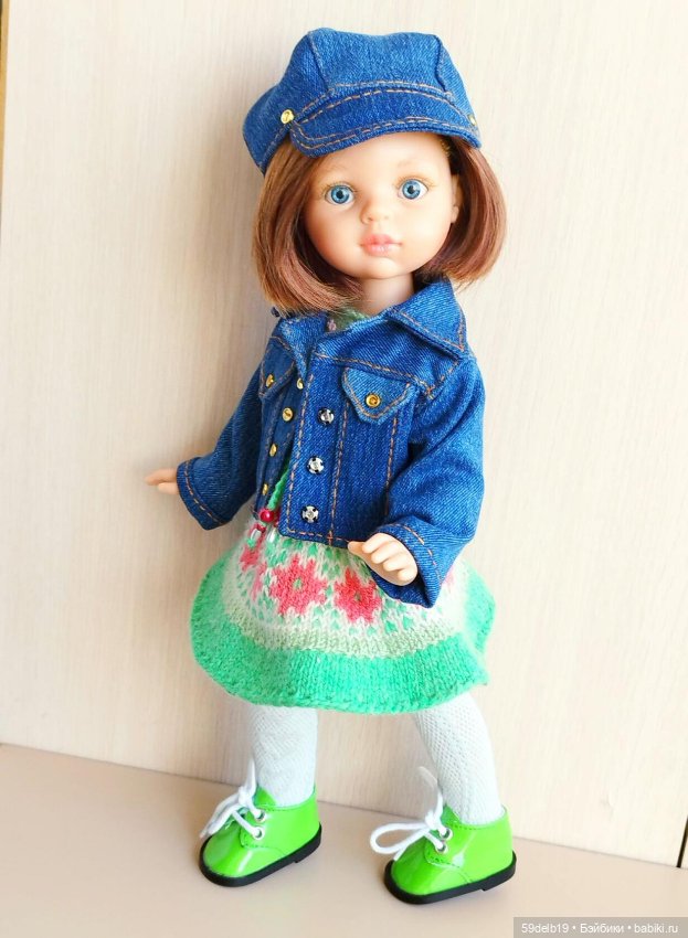 Платье с объемной бразильской вышивкой для кукол Паола Рейна