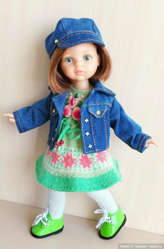 Платье с объемной бразильской вышивкой для кукол Паола Рейна