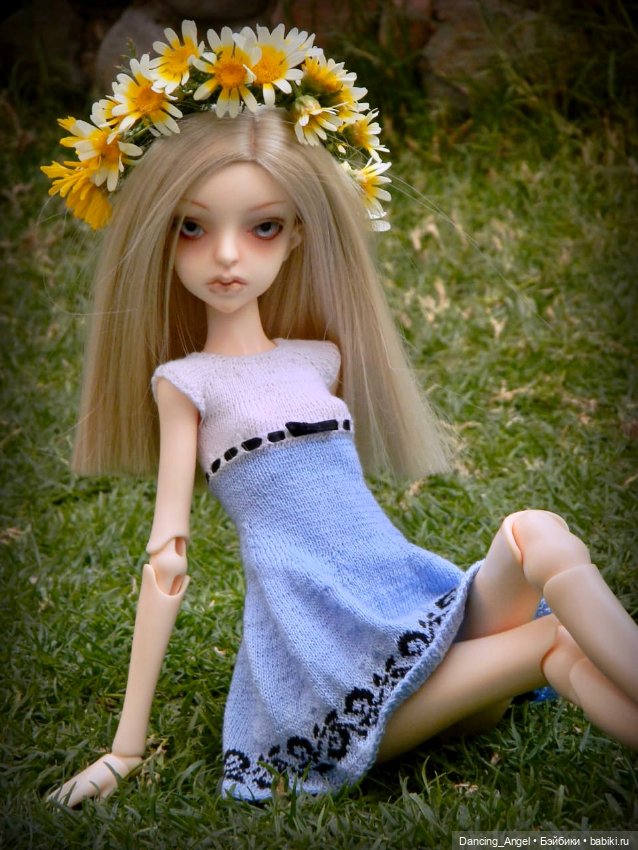 Платья с жаккардовыми орнаментами (фото 5)