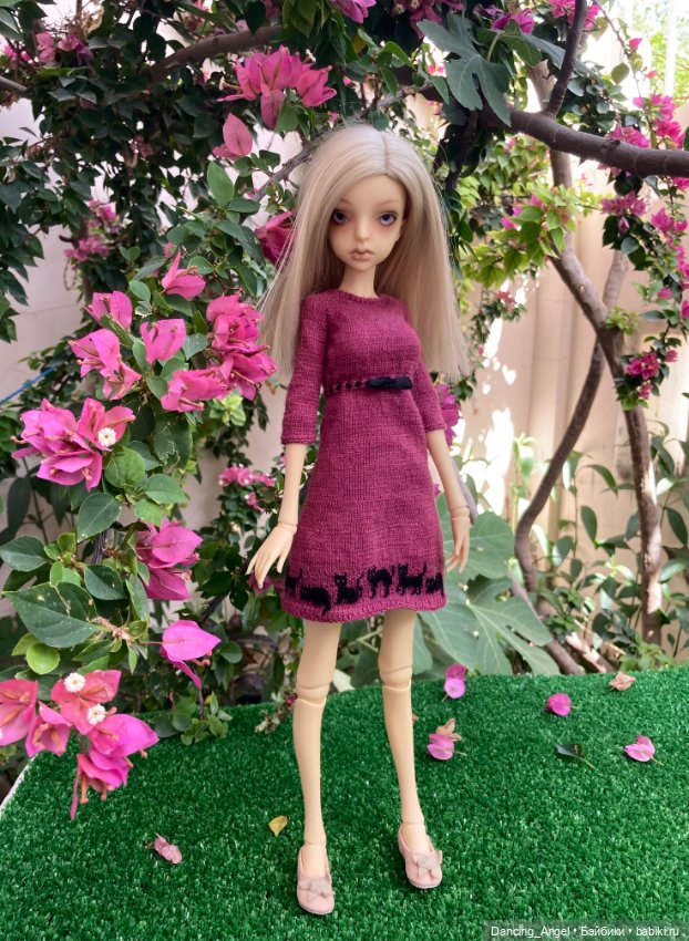 Платья с жаккардовыми орнаментами (фото 3)