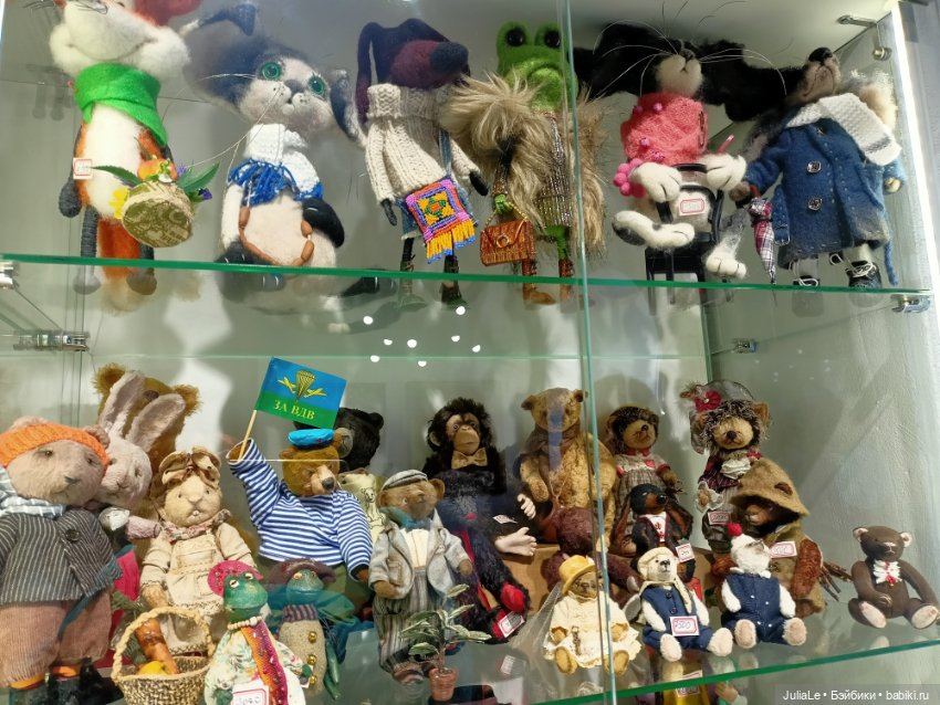 Очередной (микро)музей кукол, теперь в Питере