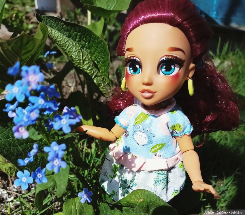 - Гляди, попастые дерутся