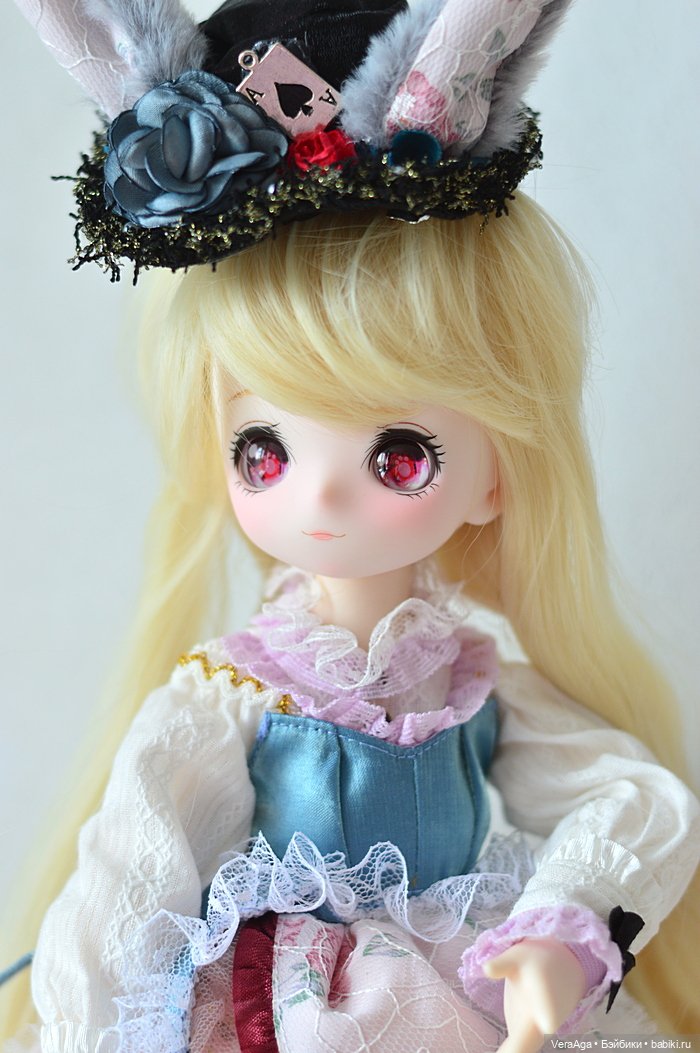 Алиса в стране чудес от Match Girl и примерка парика)