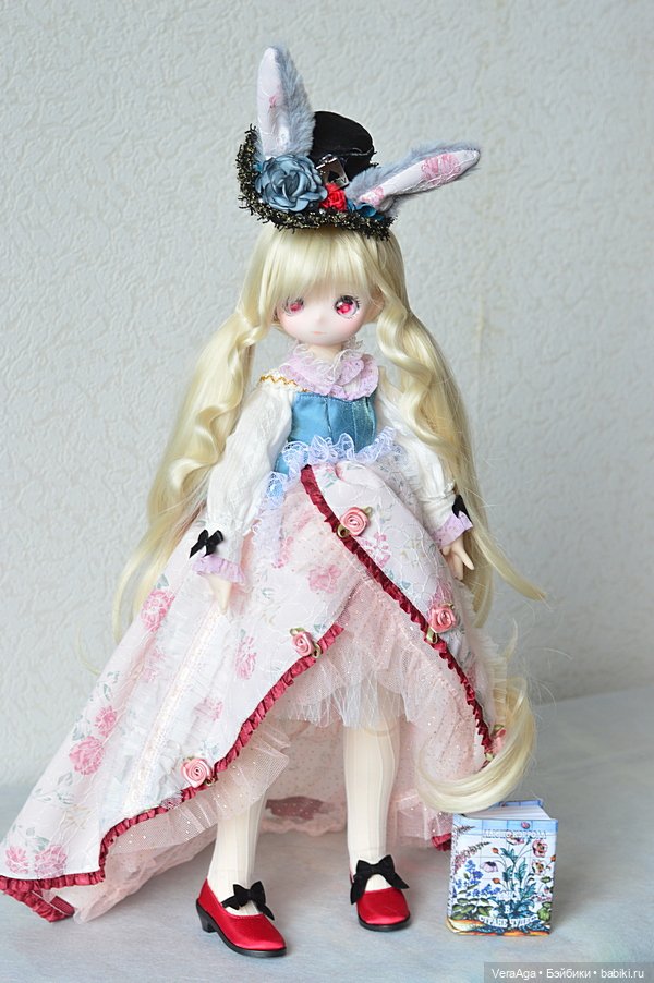 Алиса в стране чудес от Match Girl и примерка парика)