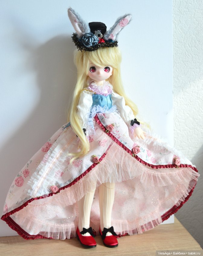 Алиса в стране чудес от Match Girl и примерка парика)