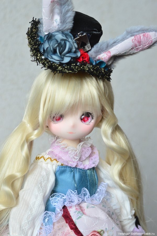 Алиса в стране чудес от Match Girl и примерка парика)