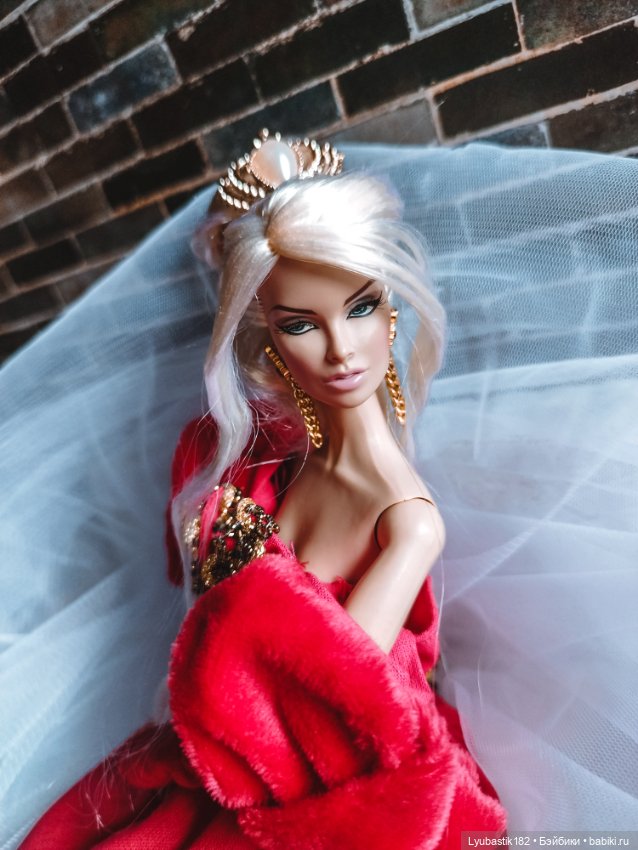 Красное и белое — Куклы Integrity Toys (Интегрити): Poppy Parker (фото 4)