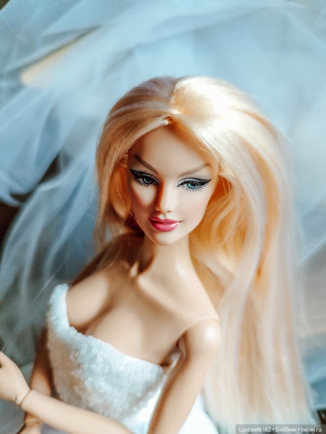 Красное и белое — Куклы Integrity Toys (Интегрити): Poppy Parker