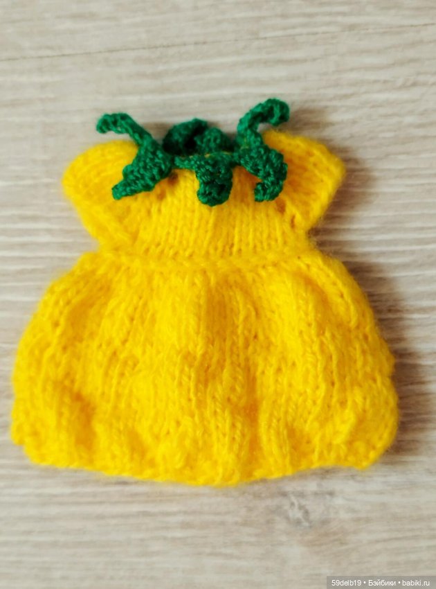 Новый наряд Теи "Ананасик" и про то, как Тея ждала сестричек