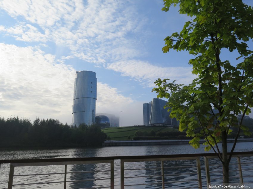 "Истекает мёдом, светом и смолой." (фото 6)