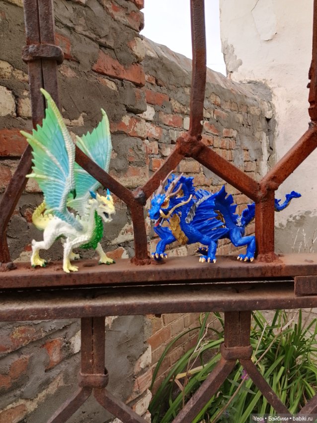 Две статичные фигурки драконов (фото 2)