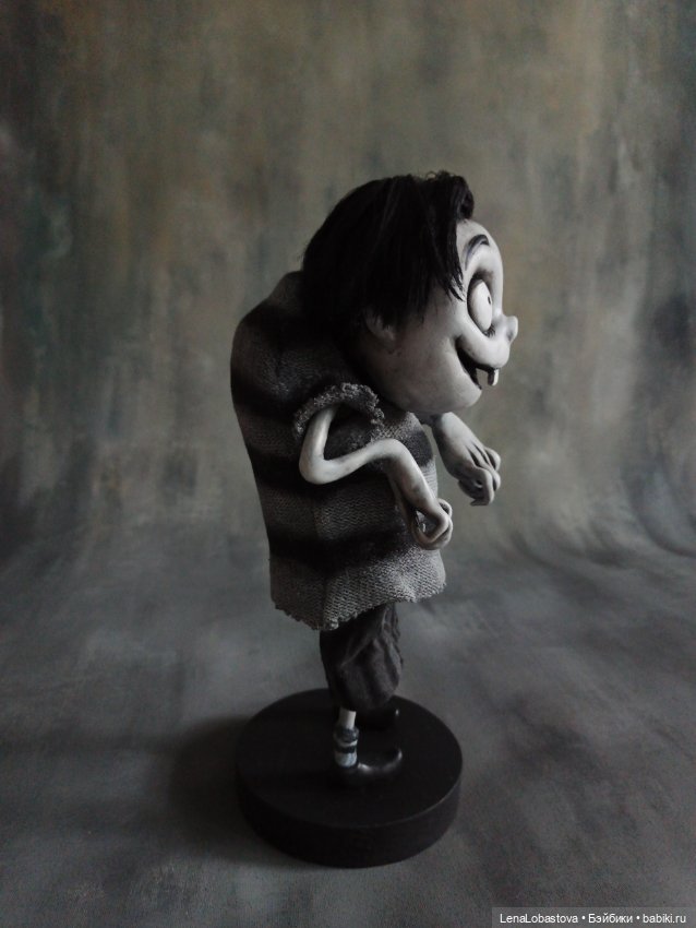 Edgar Gore.Персонаж мультфильма "Франкенвини "Тима Бёртона