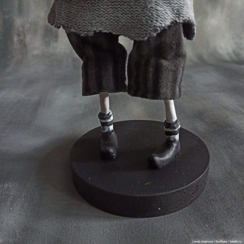 Edgar Gore.Персонаж мультфильма "Франкенвини "Тима Бёртона