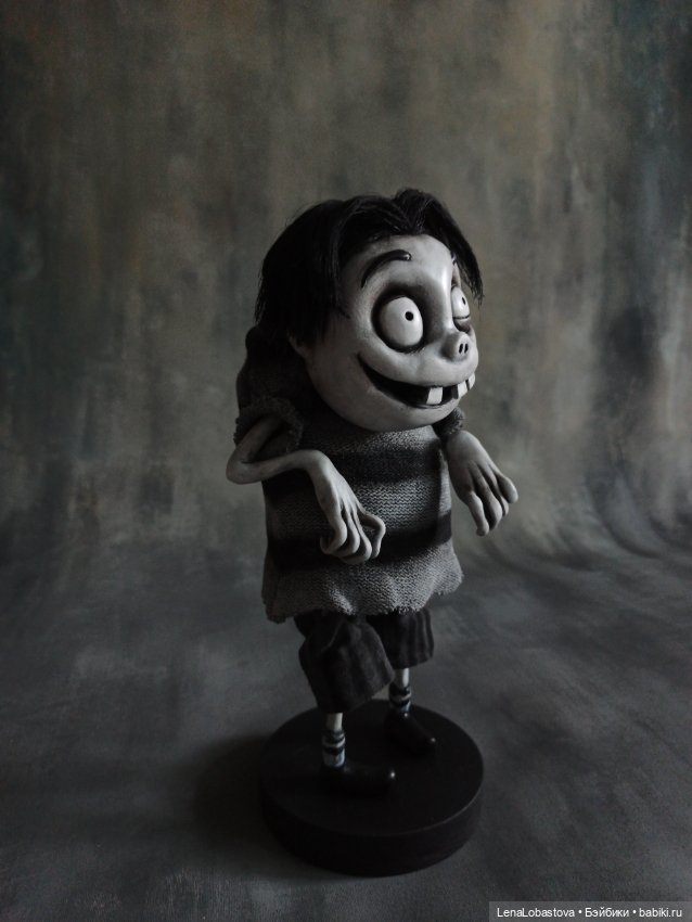 Edgar Gore.Персонаж мультфильма "Франкенвини "Тима Бёртона