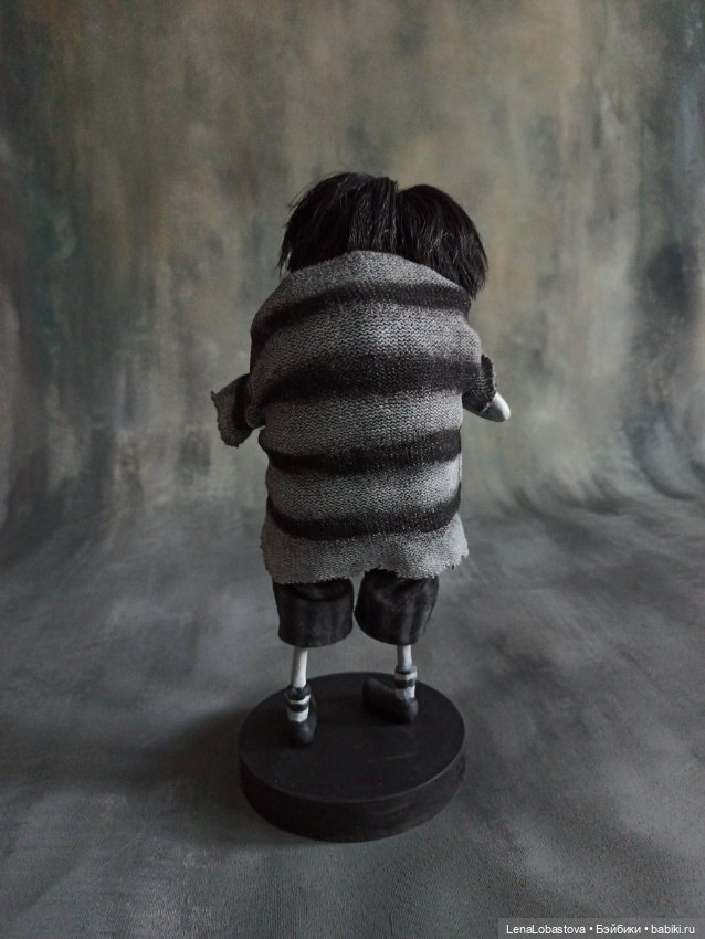 Edgar Gore.Персонаж мультфильма "Франкенвини "Тима Бёртона (фото 10)