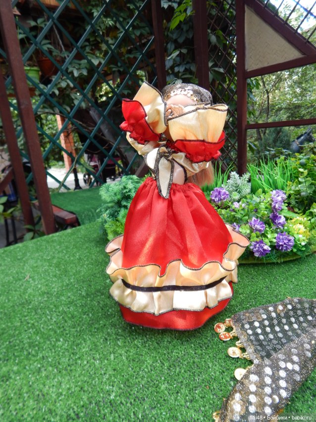 Цыганский наряд — Одежда и обувь для кукол своими руками: фото