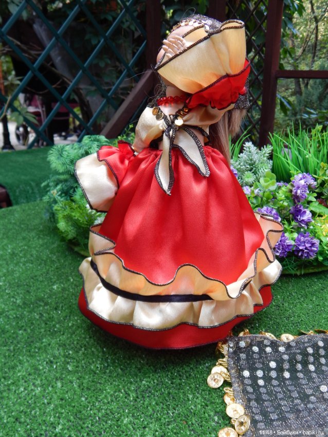 Цыганский наряд — Одежда и обувь для кукол своими руками: фото