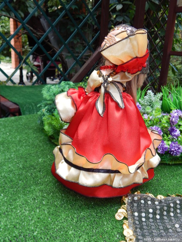 Цыганский наряд — Одежда и обувь для кукол своими руками: фото