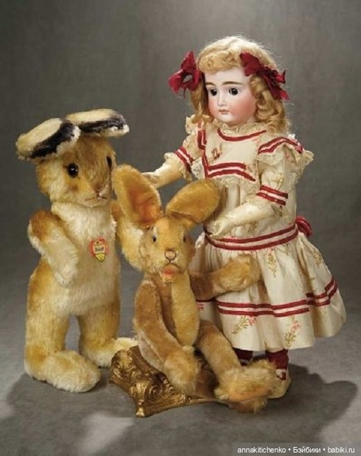 Антикварные куклы и их игрушки. Фотографии часть 2